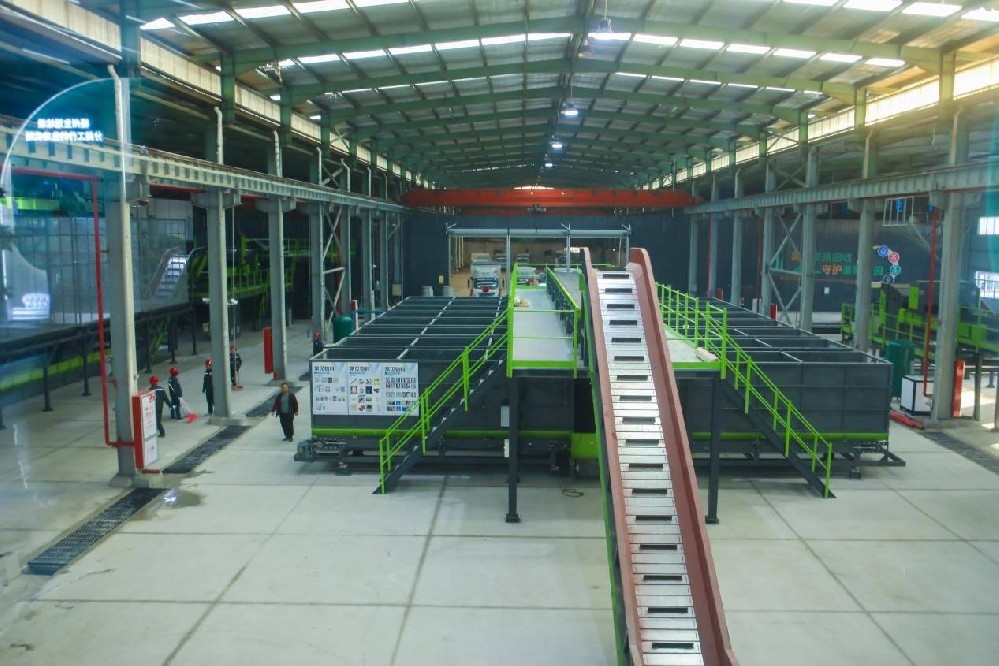 城市综合可回收物分拣输送平台生产线